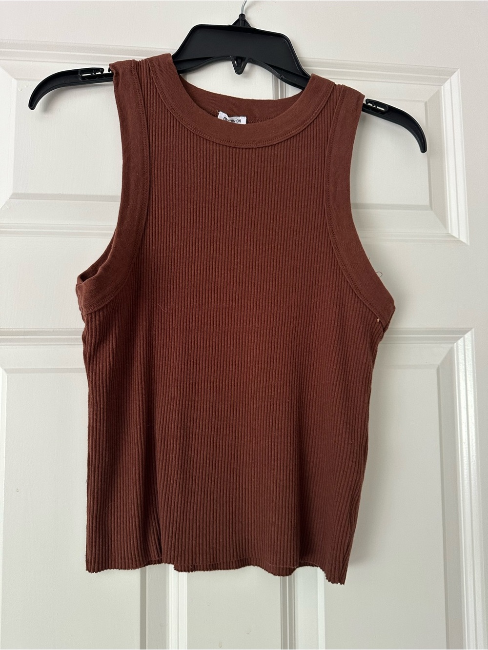Cotton On Ribbed Crewneck Tank Top in Rust Brown
